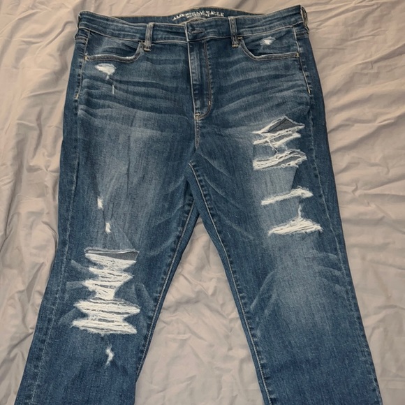 American Eagle Outfitters Denim - American Eagle Outfitters distressed jeans, size 18. Great condition!!